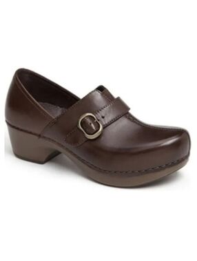 Dansko Tamara Chocolate Brown Leather Slip On Buckle Vamp Comfort Boho Clogs 38